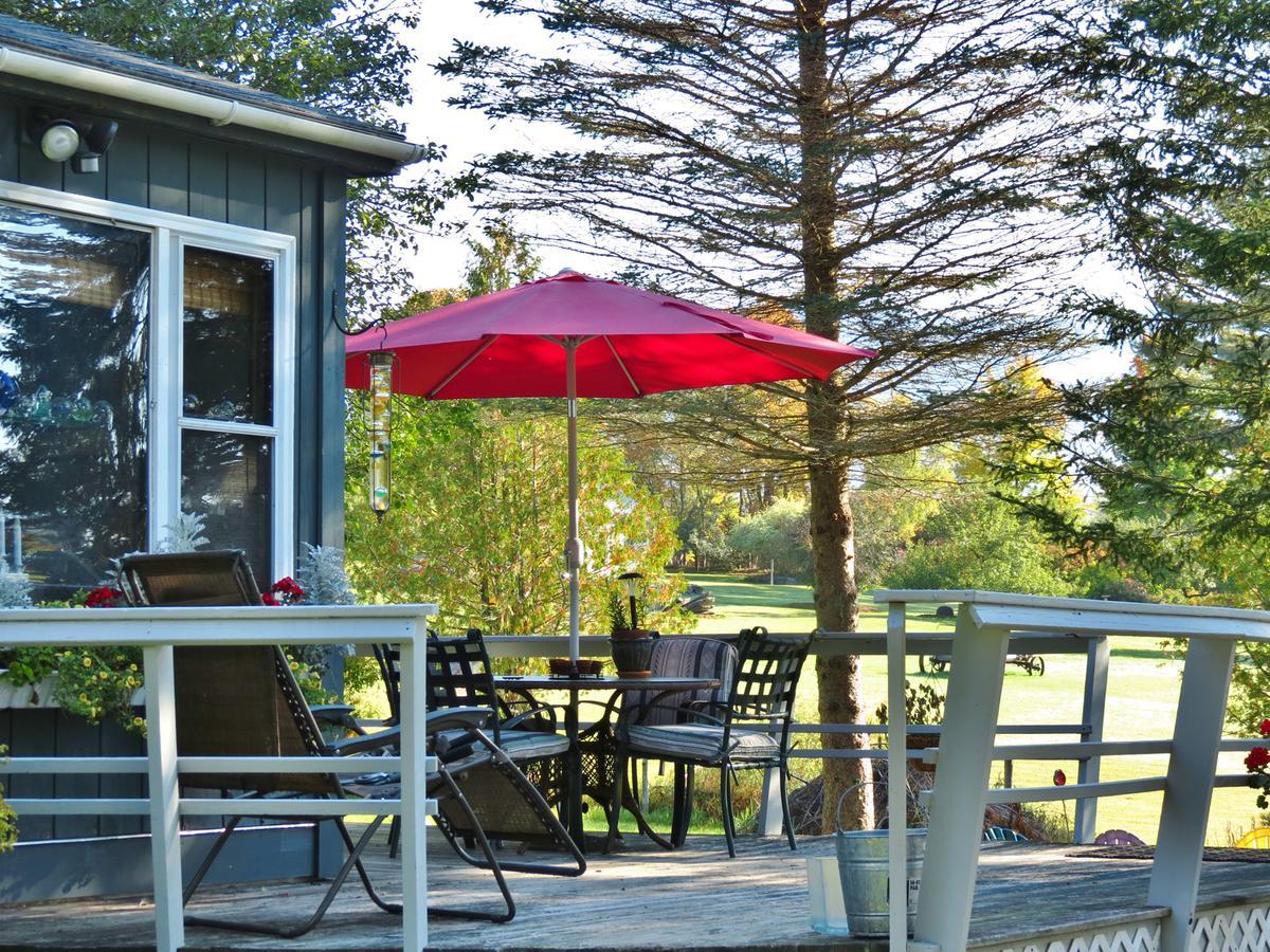 Firefly Bed & Breakfast Lincoln Екстериор снимка