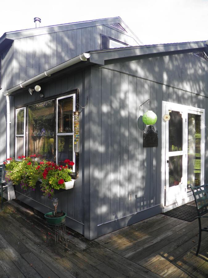 Firefly Bed & Breakfast Lincoln Екстериор снимка