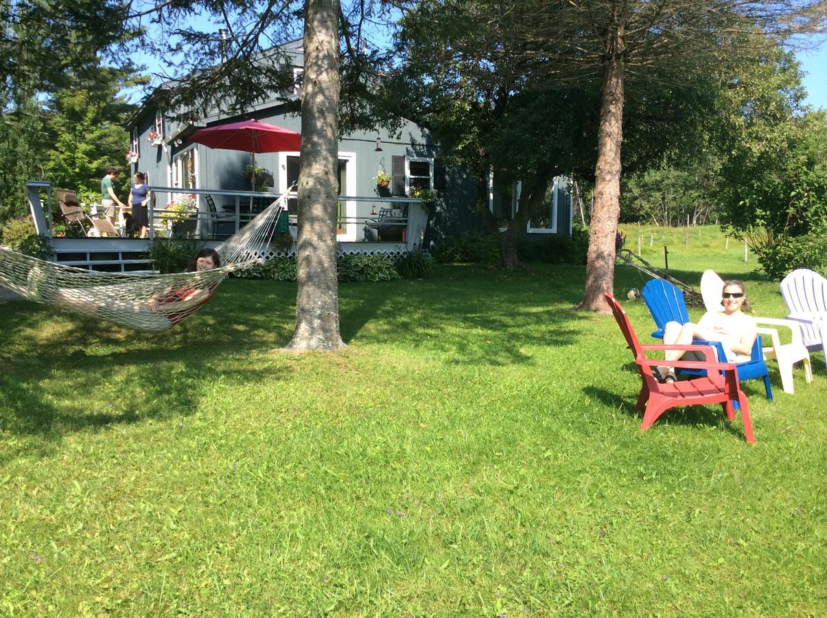 Firefly Bed & Breakfast Lincoln Екстериор снимка