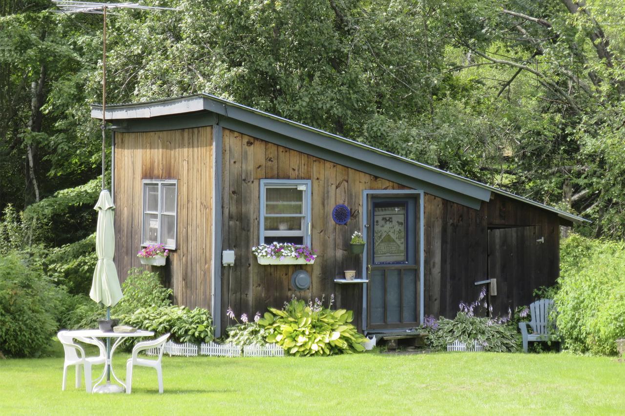 Firefly Bed & Breakfast Lincoln Екстериор снимка